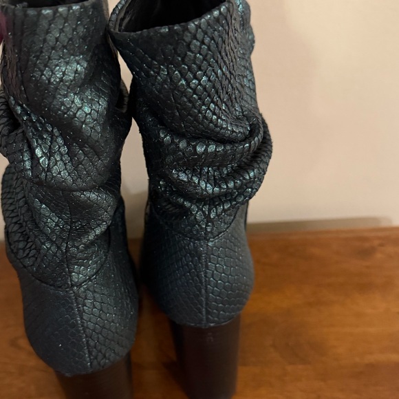 Katy Perry The Raina mid-calf slouch boots in metallic green snakeskin Sz 5 - Picture 4 of 6
